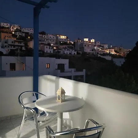 Nissea Studios - Πρώην Dora 2 Studios - Batsi (Andros)