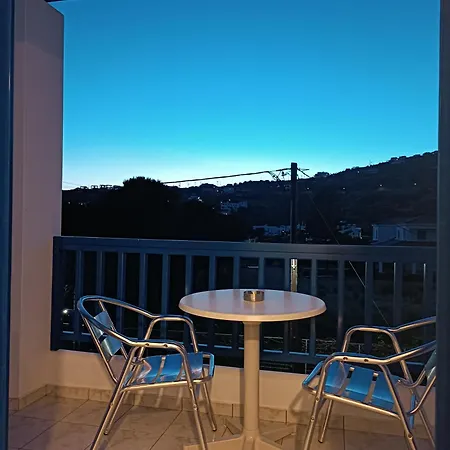Nissea Studios Apartment Batsi (Andros)