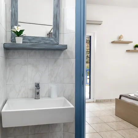 Nissea - πρώην Dora 2 -