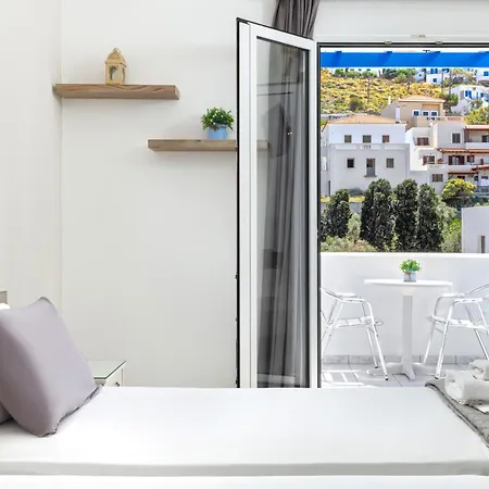 Nissea Studios Apartment Batsi (Andros)